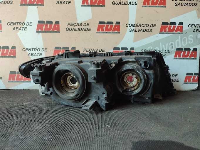 OTICA BMW E46 2001 ESQ REF- 04HCRPL02A
