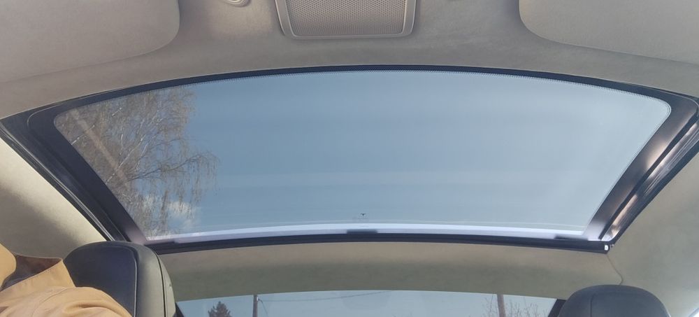 Tesla Model S 70D