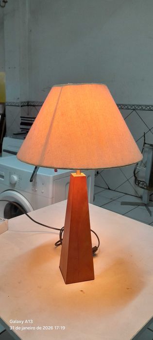 Candeeiro de mesa (3)