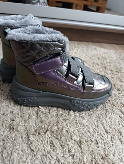 Buty damskie zimowe ocieplane