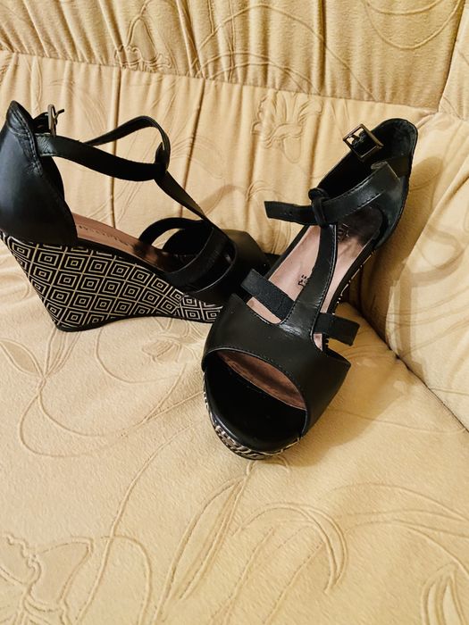 Босоножки кожа Tamaris Германия 25см