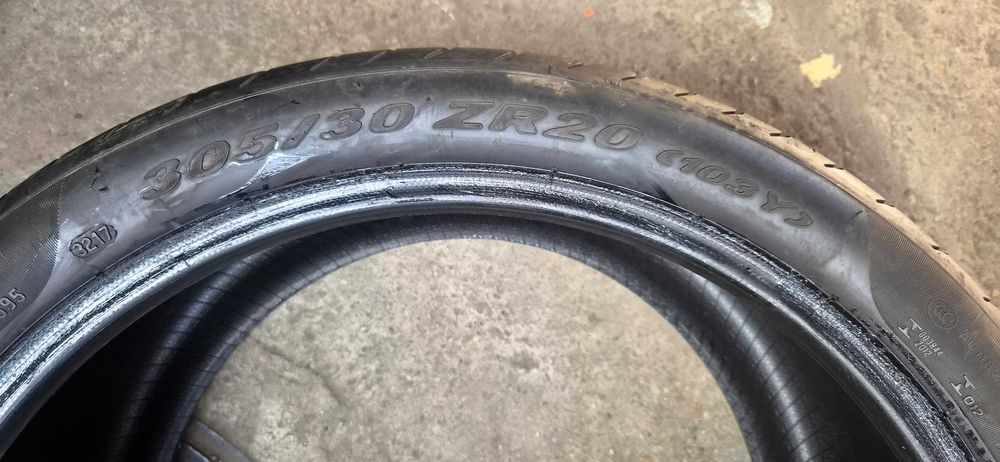 2szt opony letnie Pirelli _ 305/30/20