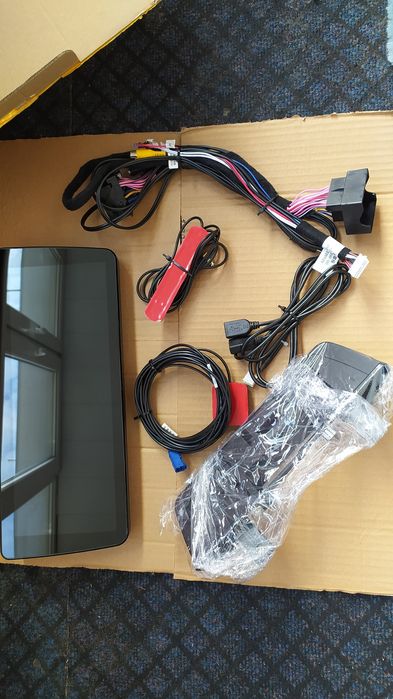 Автомобільний мультимедіа