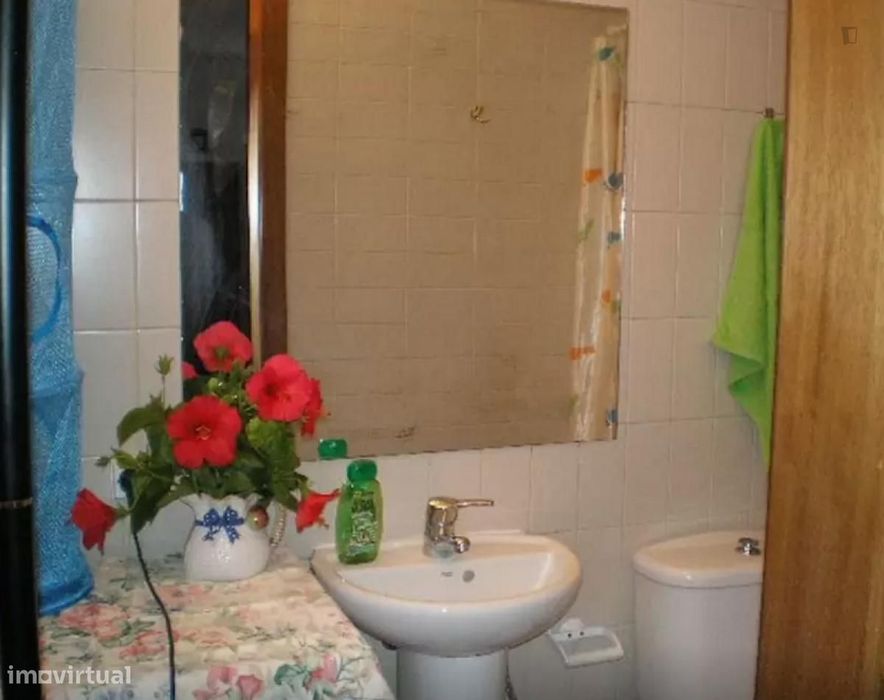 Estúdio - localizado em Santa Apolónia Lisbon