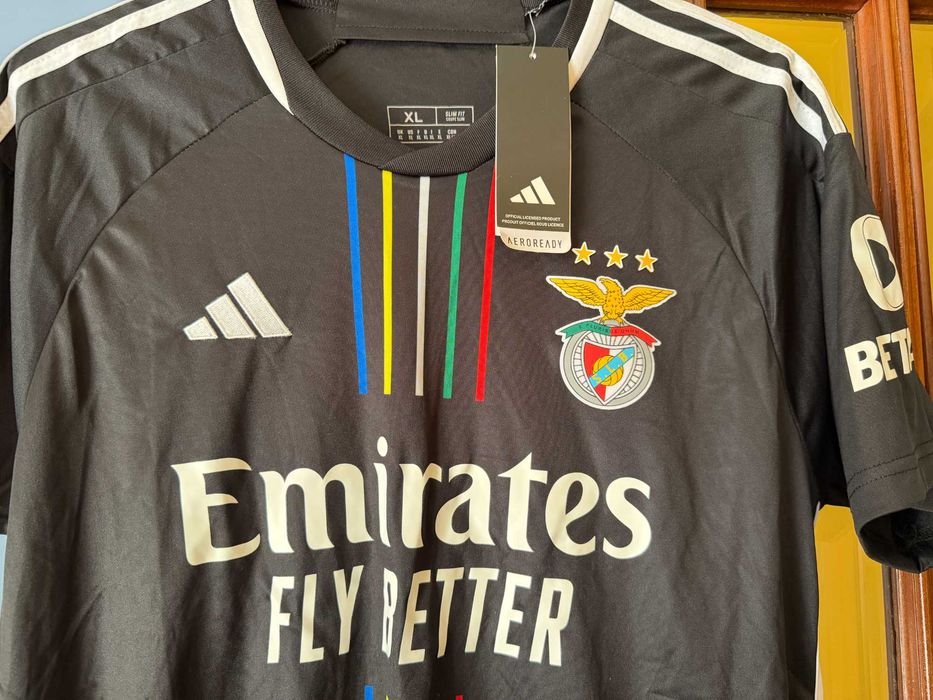 Camisola Alternativa do SL Benfica 2023/2024