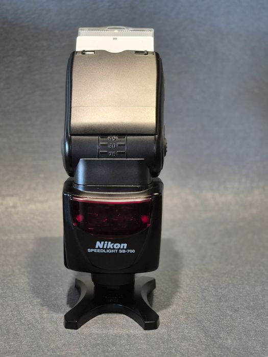 Nikon Flash SB700