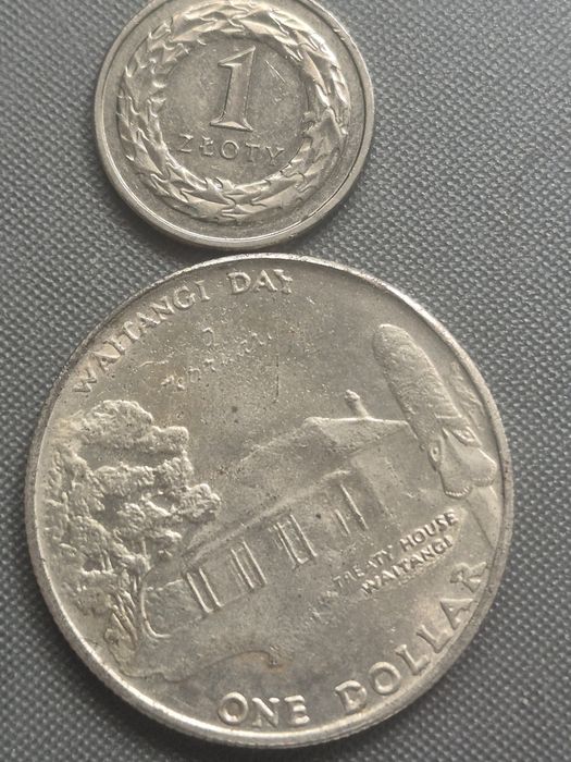 One dolar i 25 pence DEFEKT