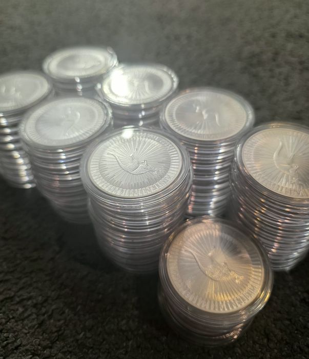 Srebrne monety kangur Australijski