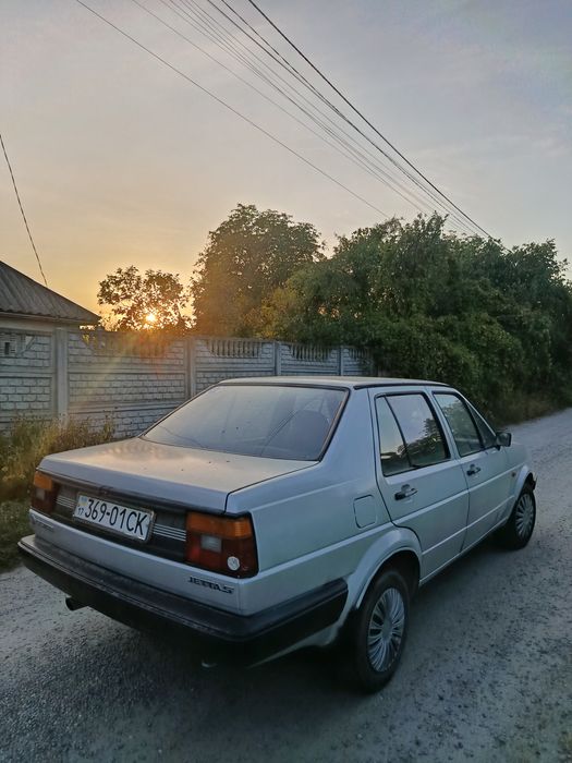 Продам volkswagen jetta в нормальному стані