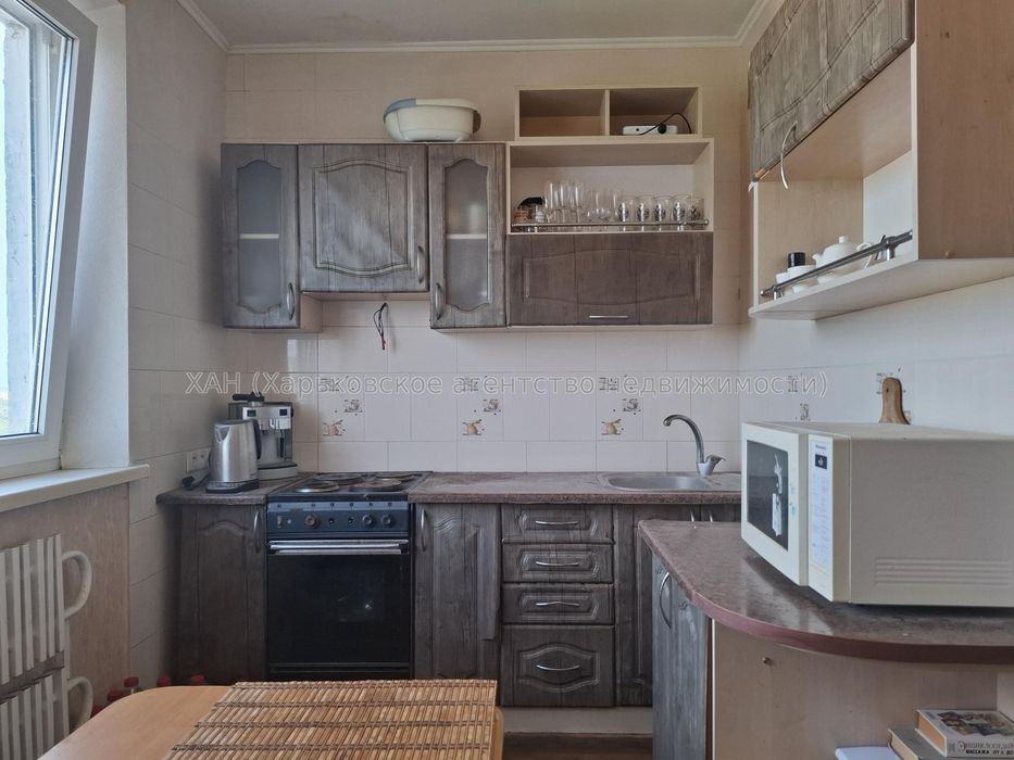 Продаю 2к квартиру с ремонтом на Роганском жилмассиве. СЕРТИФИКАТ К73