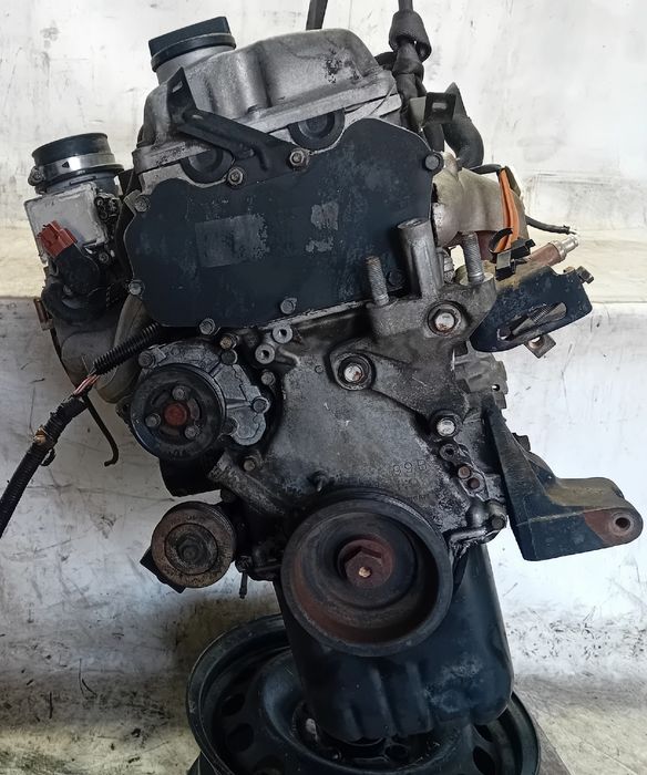 Motor completo NISSAN Micra II (K11)