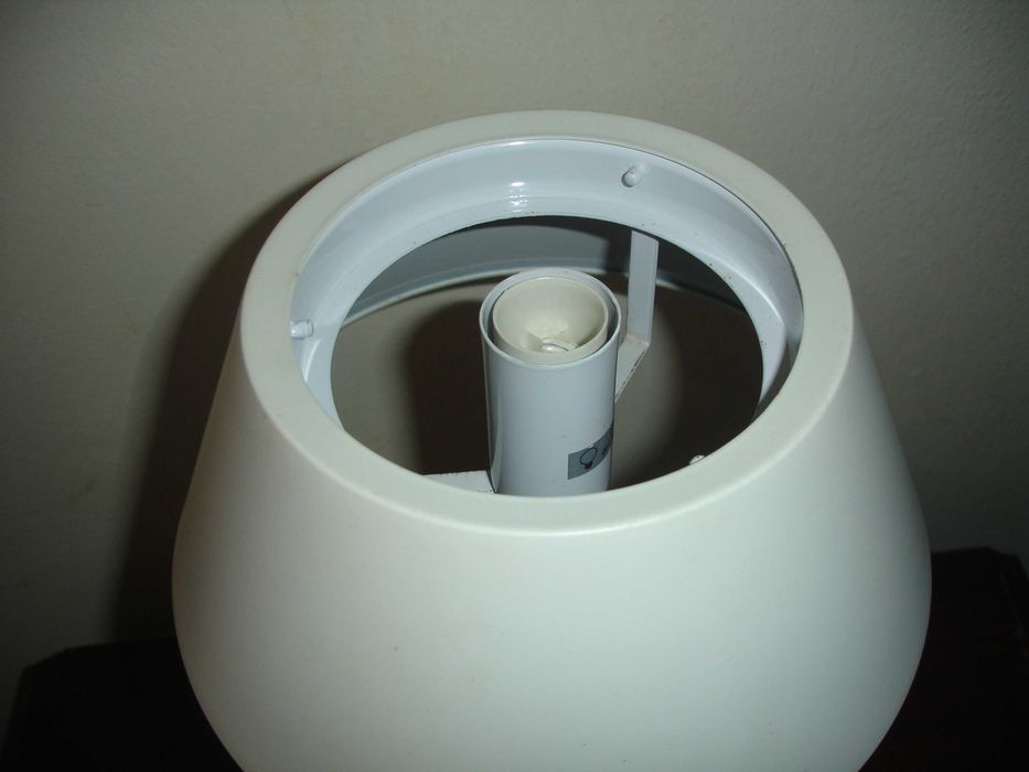 Candeeiro Branco La Redoute - Vidro / Metal - Novo - Modelo Descontinuado.