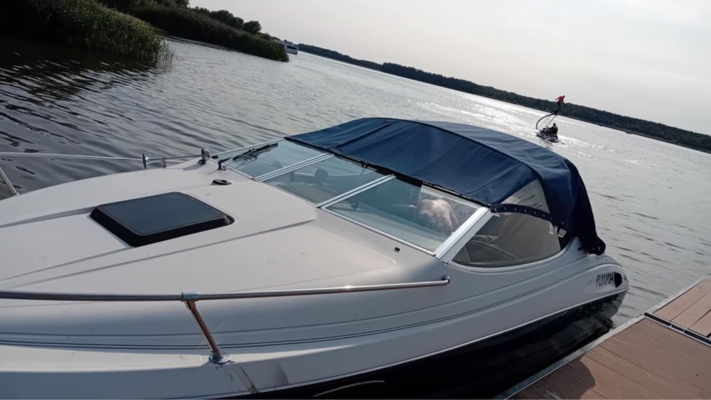 Motorowka Bayliner Capri Mercruiser 4.3 v6 200 Koni!