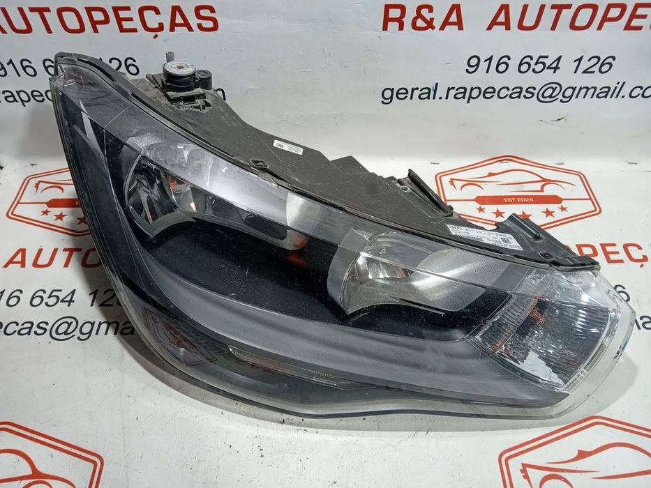 Ótica Farol Frente Frontal Direito Audi A1 Original