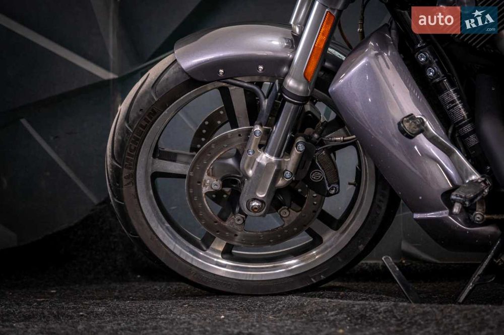 Harley-Davidson VRSCF V-Rod Muscle