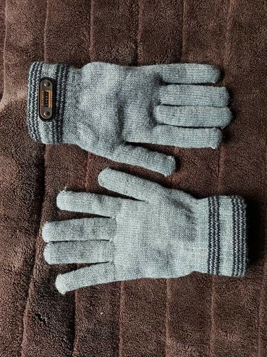 рукавиці фірми Antonio sport оригінал 

Стан хороший 

Замір по велико