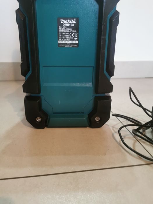 Makita dmr. 108.