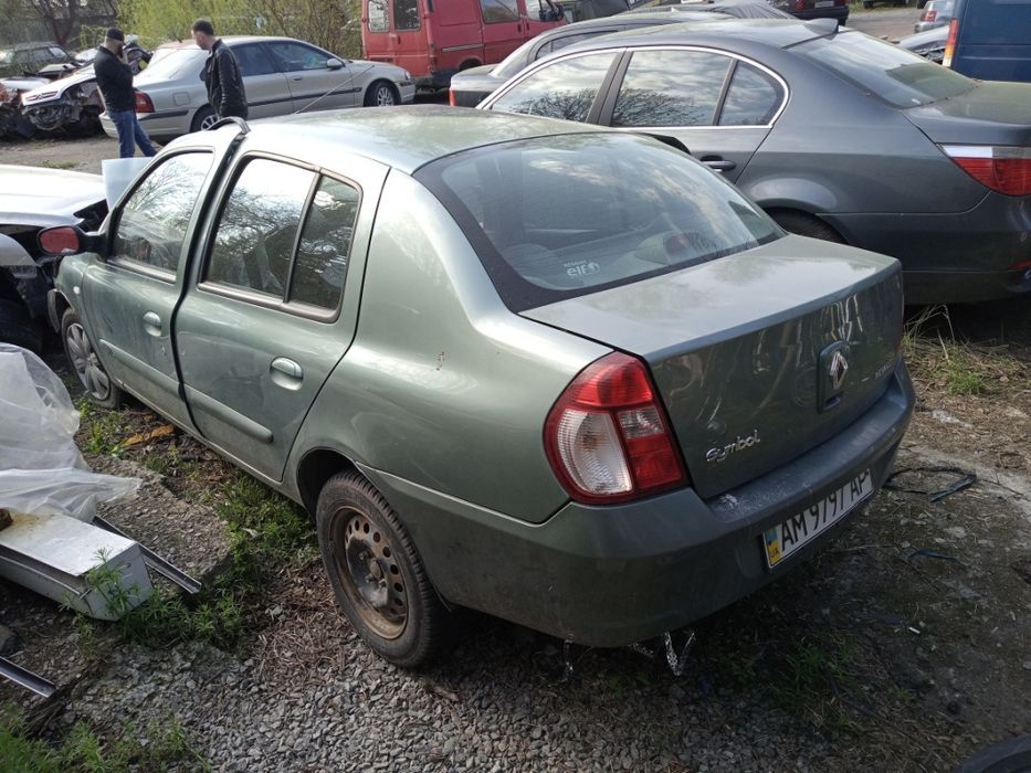 Renault symbol 2008 , після ДТП