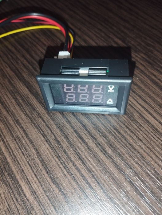 Цифровий Вольтметр-Амперметр (DC 100В/10А )