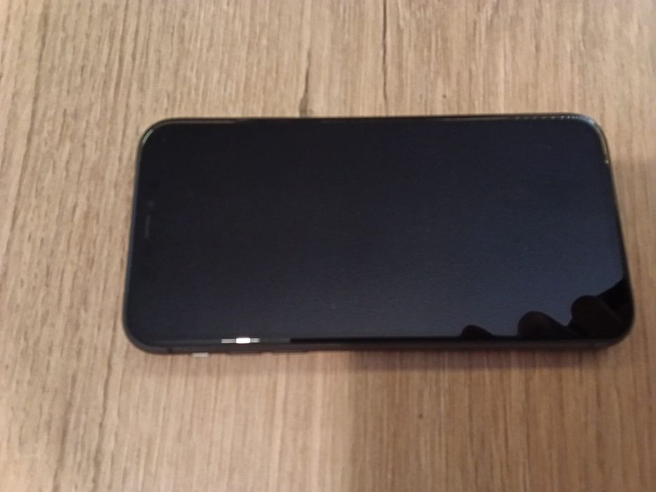 Sprzedam iPhone 11