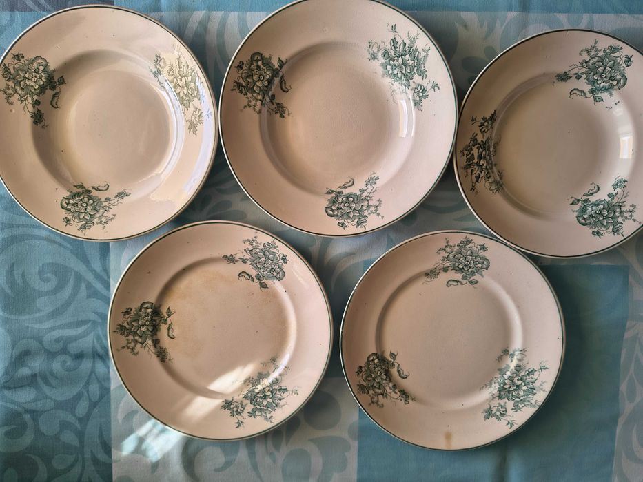 Pratos muito antigos - Gil MAN & C.TA Sacavém