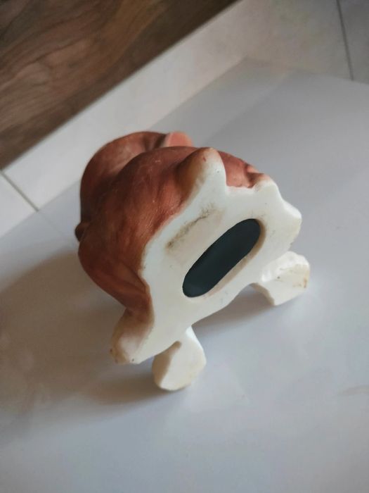 Ceramiczna skarbonka w kształcie Psa