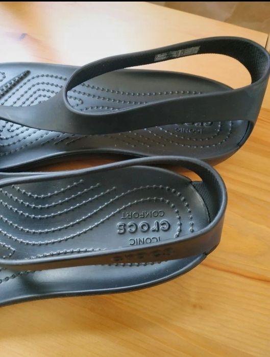 Crocs Serena Flip W7 37-38