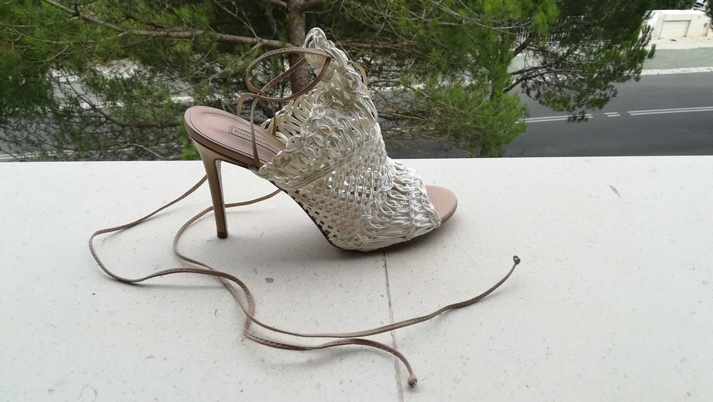 Sandálias-Chinela Raphaella Booz Bohemian Chic