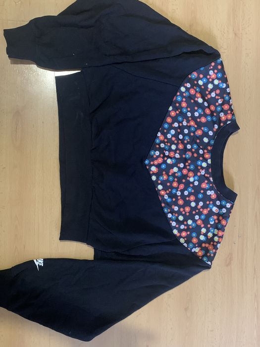 Nike Cropped Sweatshirt