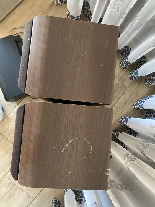 Zestaw głośnikow oraz amplituner i odtwarzacz DVD