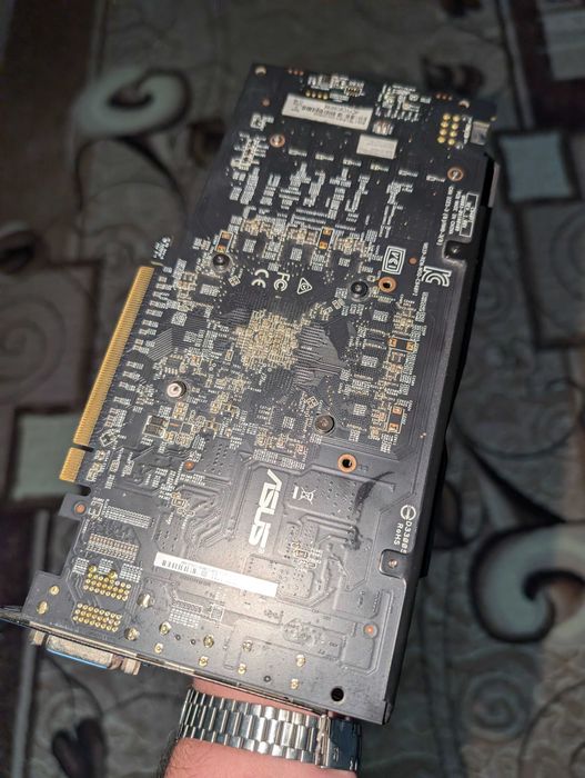 AMD Radeon RX 570 4GB Asus ROG Strix Gaming OC