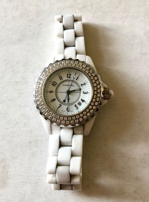 Chanel J12 на запчастини