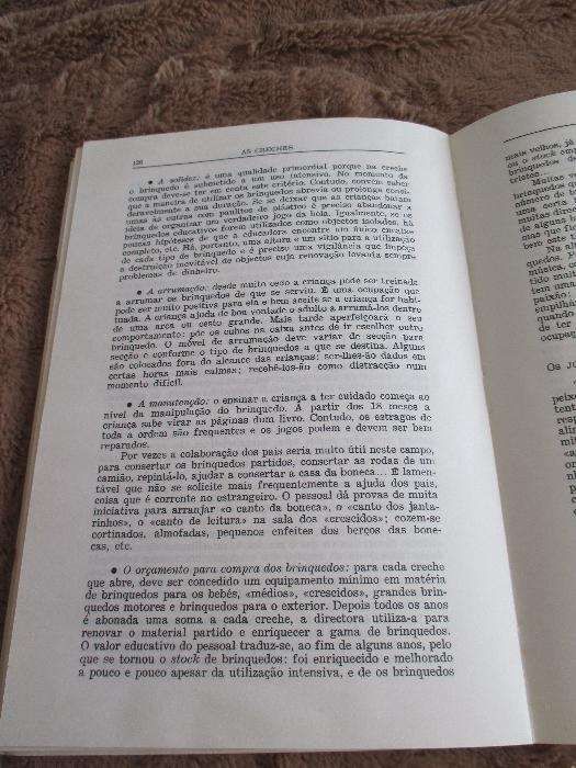 Livro- As creches