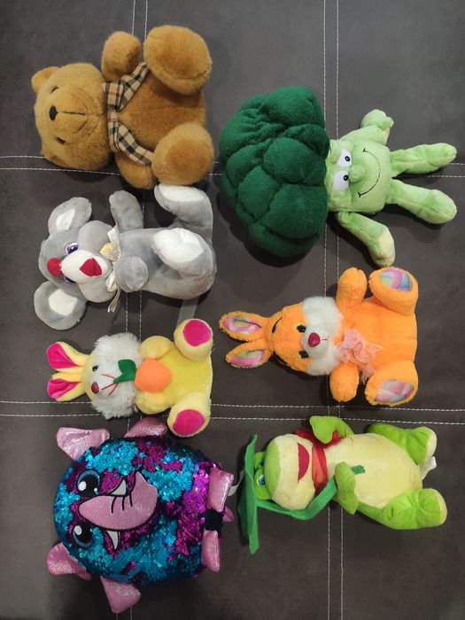 М'які     іграшки   ,  м'які   іграшки, різні