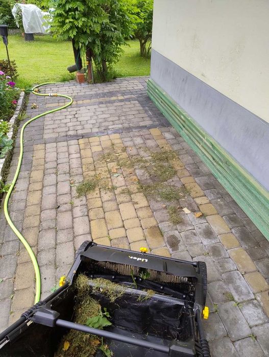 Lider Zbieracz Zamiatarka Ręczna Do Liści Trawy Z Kostki Chodnika 53cm