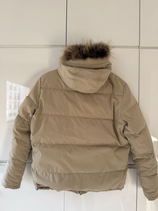 Kurtka LEVIS wypelnienie pierze, naturalne futro