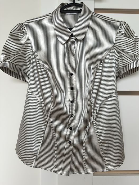 Marks & Spencer srebrno-czarna bluzka z kołnierzem 36