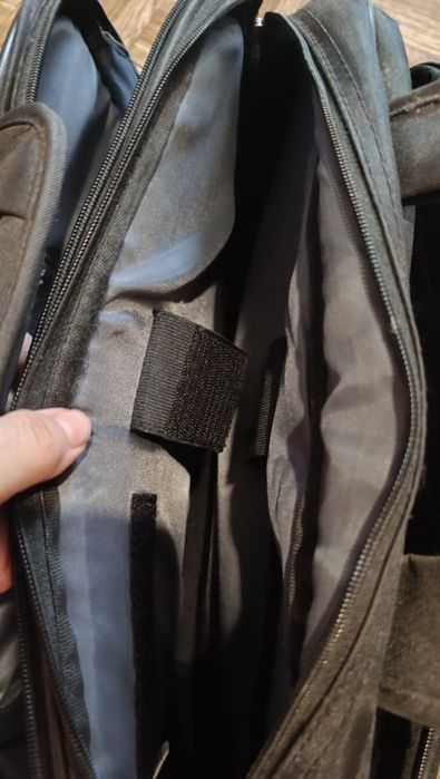 Продам портфель под документами и ноутбук