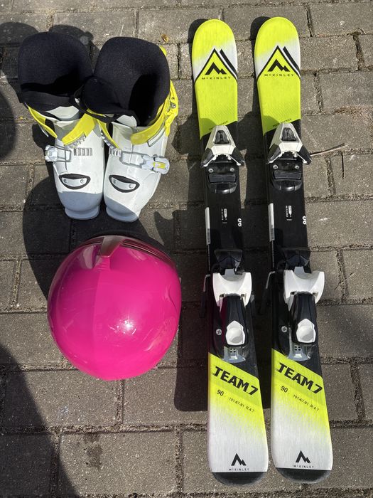 Zestaw narciarski dla dziecka narty 90cm, buty 20.5, skorupa 244,