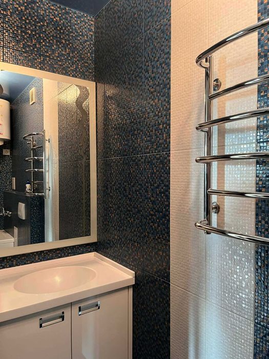 Продам 1 кім. кв Силікатна, 4