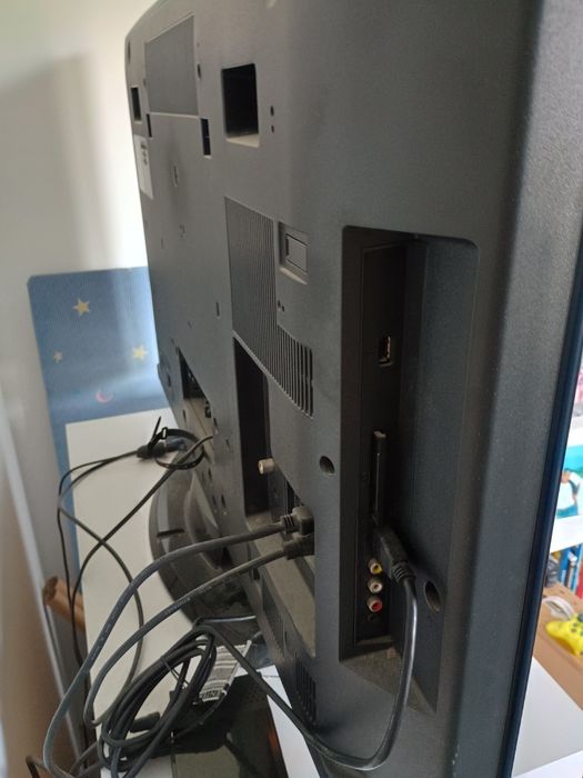 Telewizor Sony Bravia KDL-37S5500, 37 cale.