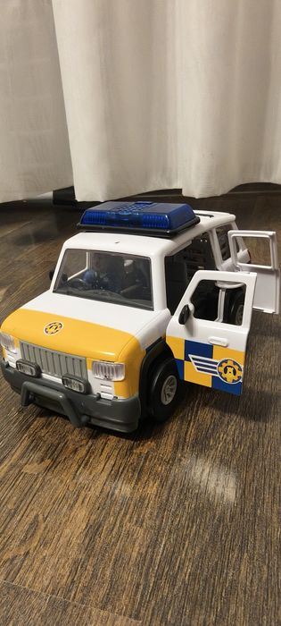 Strażak sam, Policjant Malcolm
