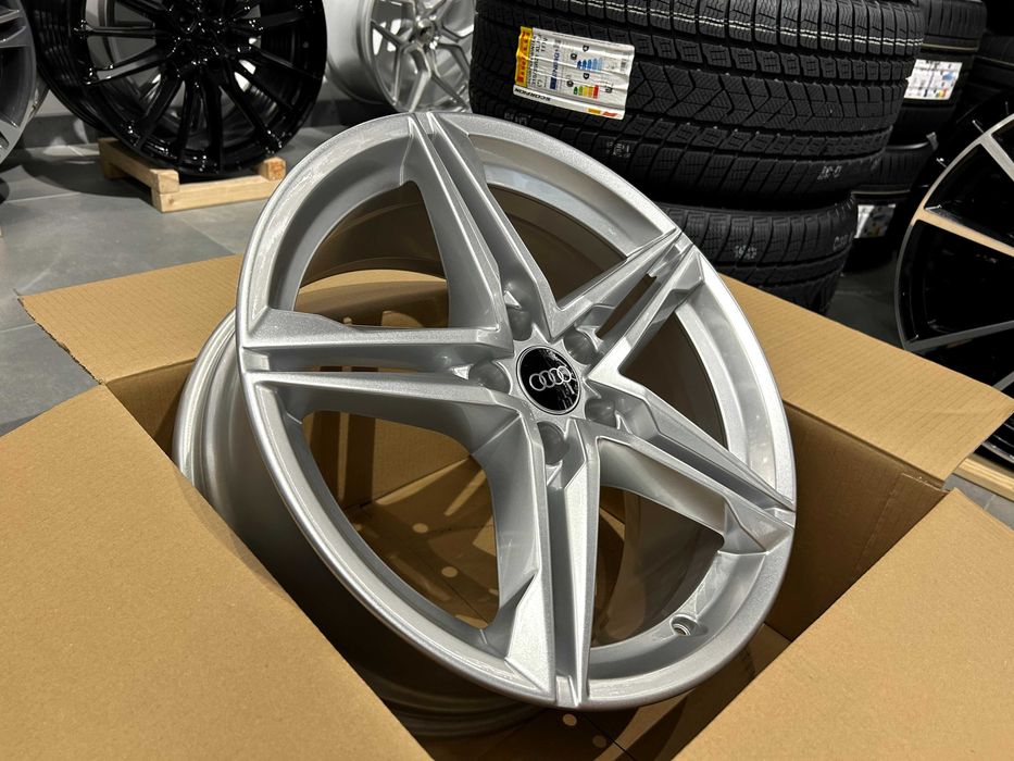Oryginalne felgi 18 5x112 ET40 Audi A4 B8 B9 A6 C7 C8 Q5 8W0/601025R