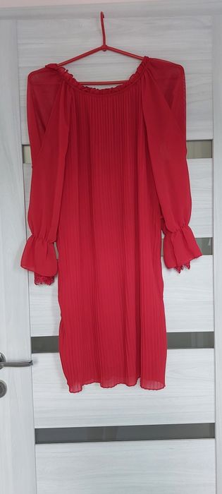Sukienka czerwona elegancka plisowana M L XL made in italy