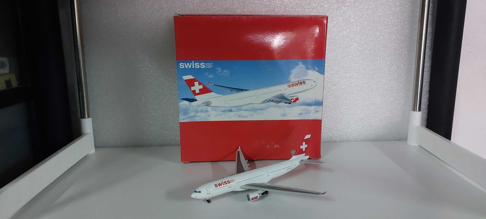 Avião Boeing Aviões Airbus escala 1/400 em Metal Varios Ver Fotos 33
