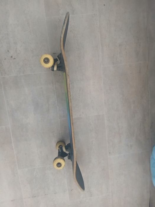 Skate  completo feito de canadian maple da decathlon