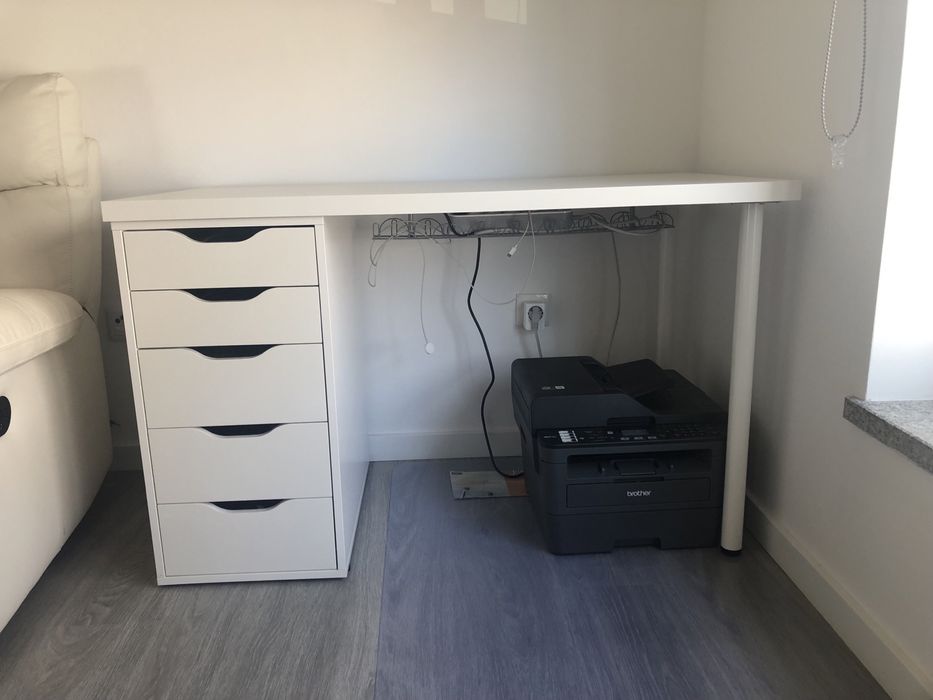 Secretária branca, 120x60 cm, como nova