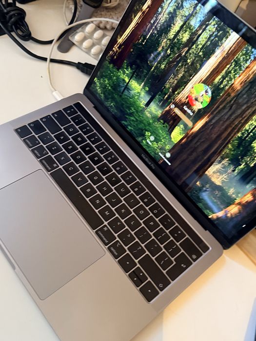 Macbook pro I5, 16GB ram