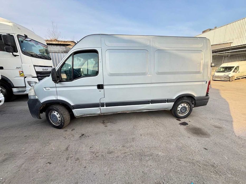 Оренда вантажного буса у Львові (без водія).