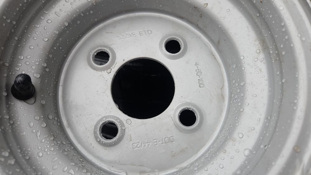 Koła łożyso 18x8.50-8  przyczepka nowe na ośkę oraz piastędo wyboru !!!